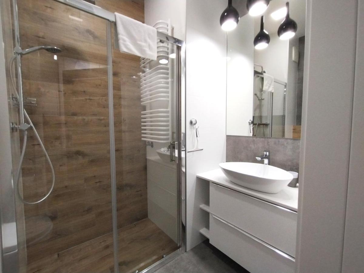 Prymasa Tysiaclecia 83A City Center Viev Sperate Bedroom By Perfect Apart 530 Varsovia Exterior foto